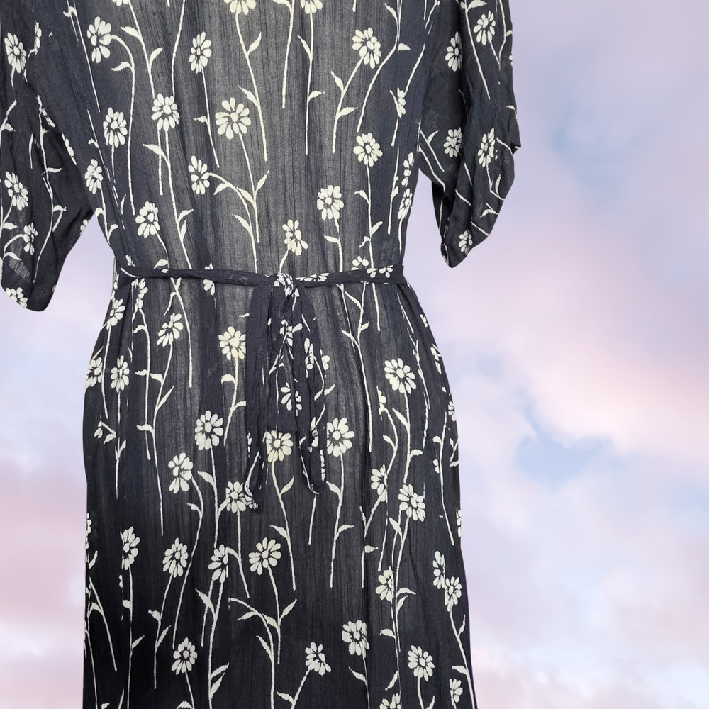 Rouge Black White Daisy Floral 100 Rayon Puff Sleeve Tie Waist Maxi Dress Size M - Picture 4 of 6
